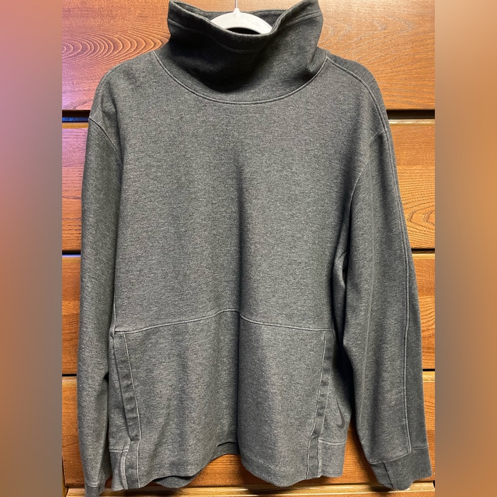 Nike Yoga Heavyweight Long Sleeve Shirt